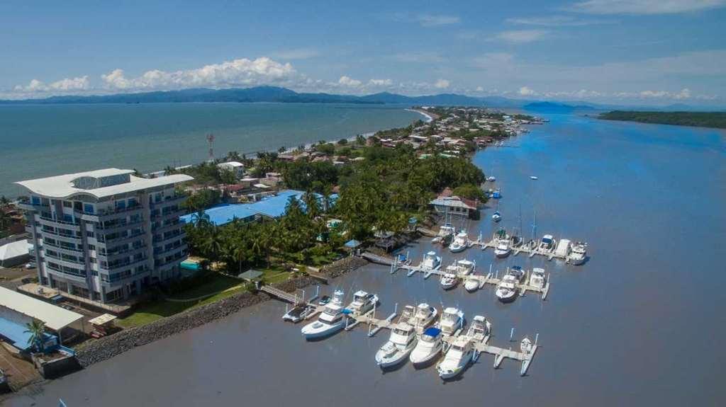 Puerto Azul Hotel Y Club Nautico Chacarita المظهر الخارجي الصورة