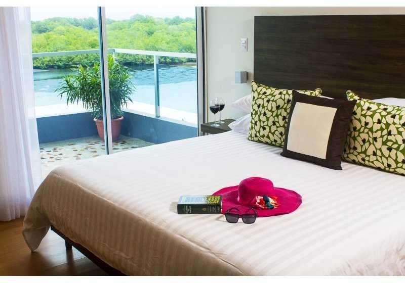 Puerto Azul Hotel Y Club Nautico Chacarita الغرفة الصورة