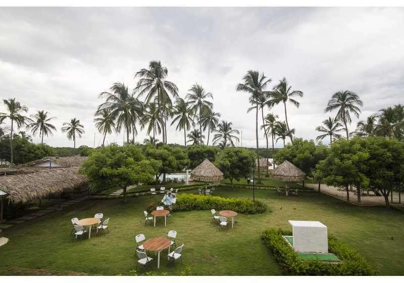 Puerto Azul Hotel Y Club Nautico Chacarita المرافق الصورة